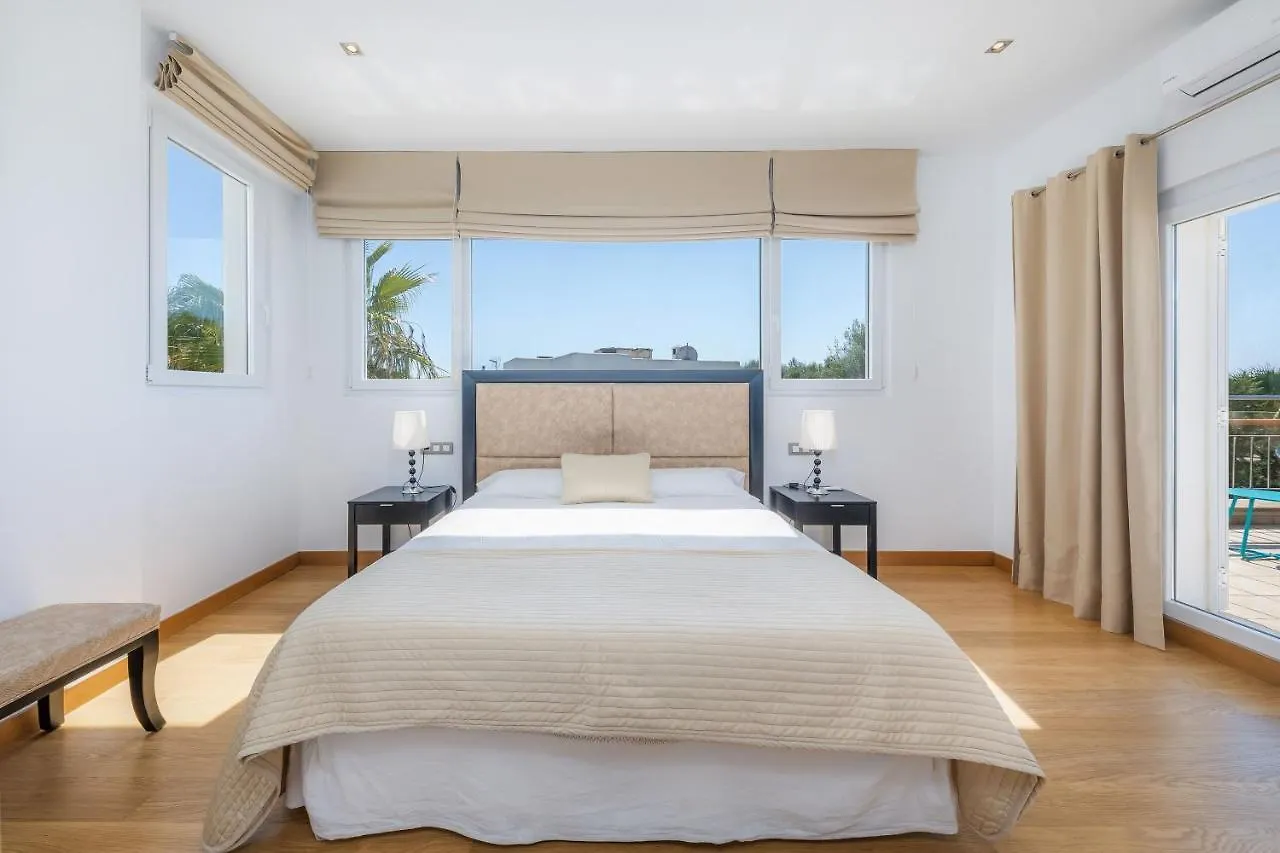 Holiday home Villa Beatriz Cala d'Or  Spain